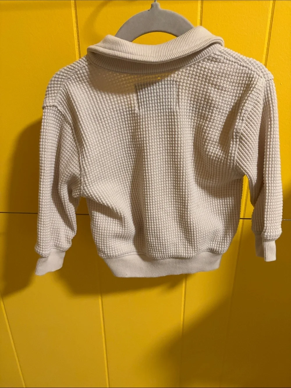 Old Navy Baby 12-18 M Cream Waffle-Knit V-Neck Sweater with Chest Pocket